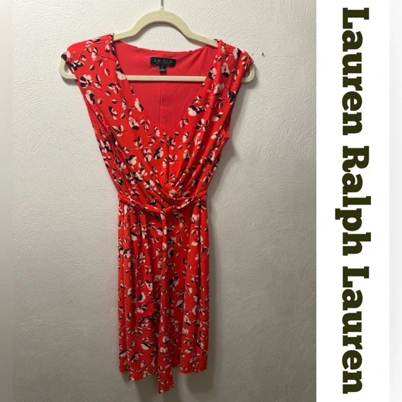 Lauren Ralph Lauren Red Floral Petite Dress 8P - Picture 2 of 5